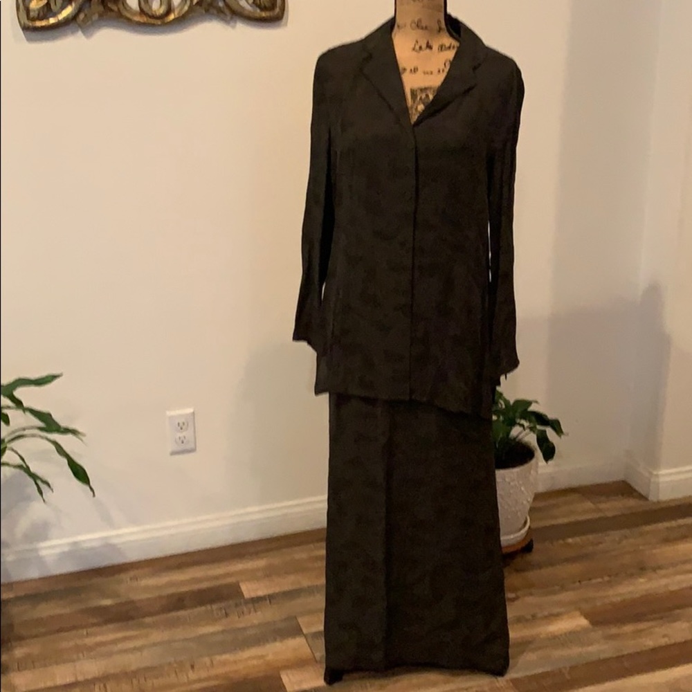 Zara blouse with skirt (Dark Green)
